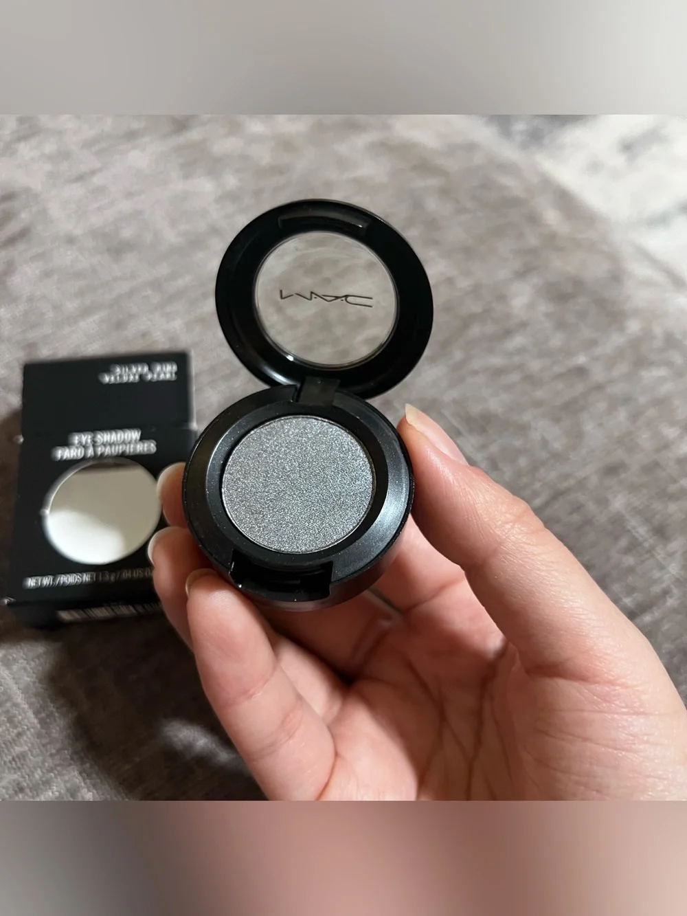 MAC SILVER RING EYESHADOW Veluxe Pearl NIB Discontinued HTF Rare New - Picture 4 of 9